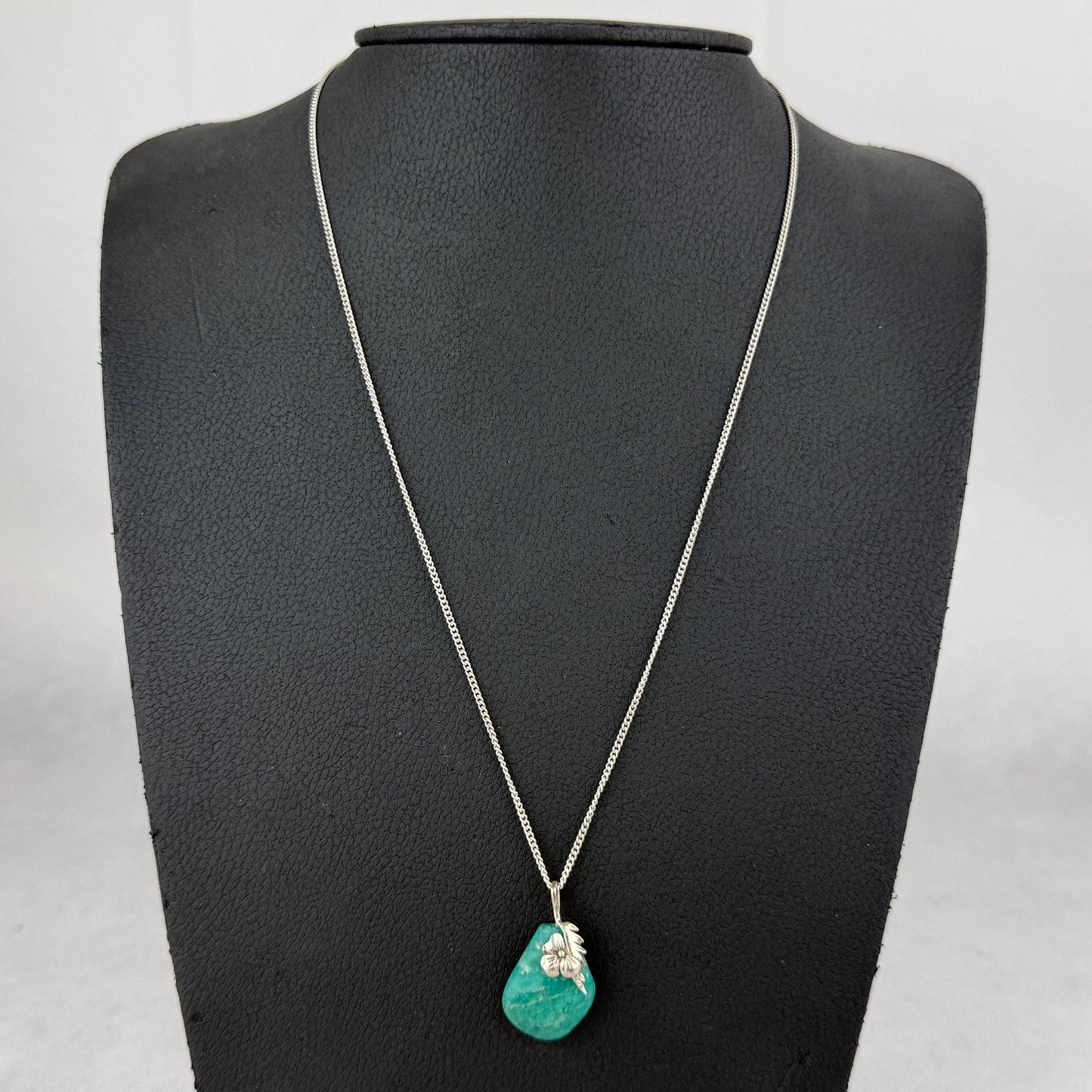 925 Sterling Silver Amazonite Necklace 60cm Vintage Pendant Floral Design 10.4 g