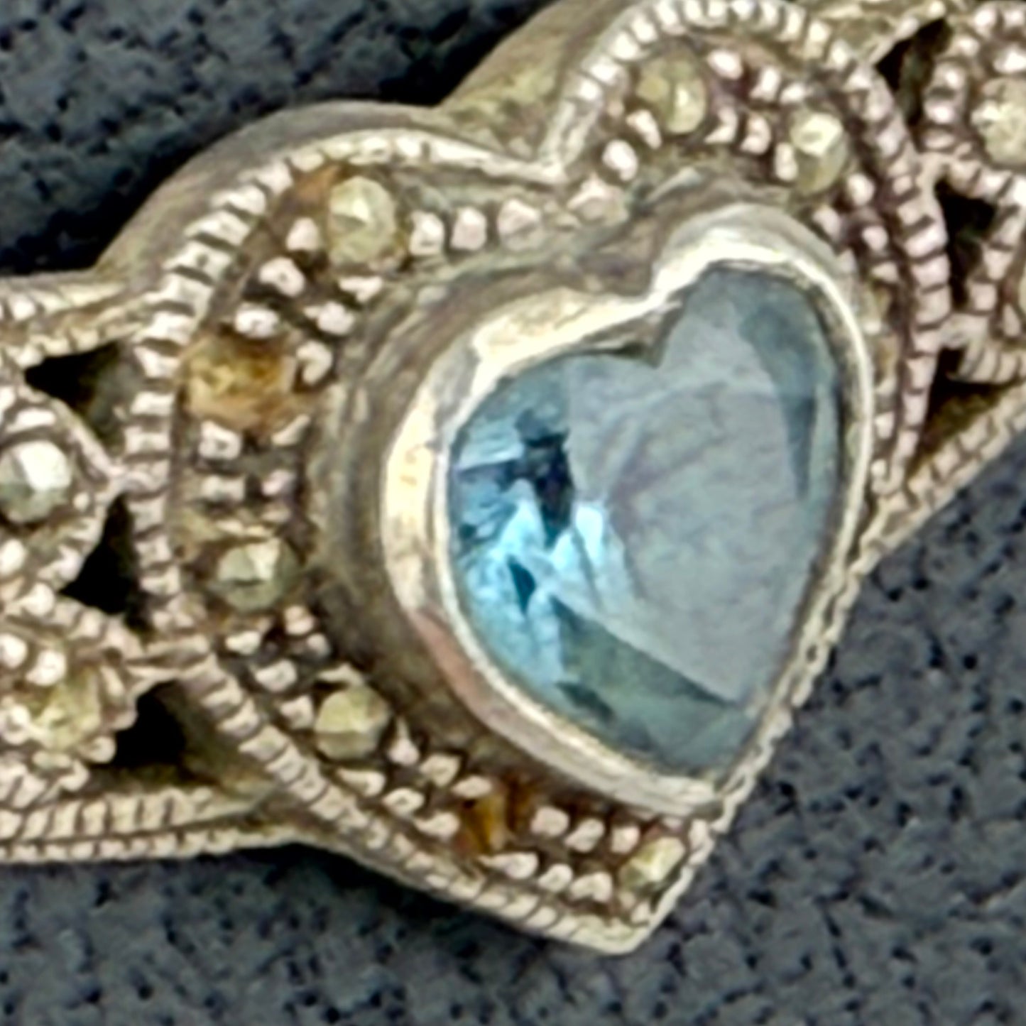 Vintage 925 Sterling Silver Heart Necklace Blue Gemstone Marcasite 11 g