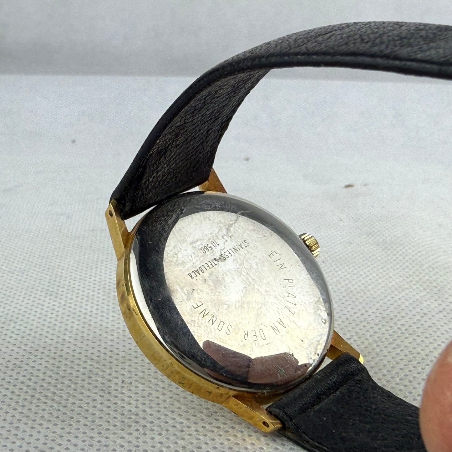 Bergana Swiss Mechanical Wristwatch Incabloc Gold Tone 36mm