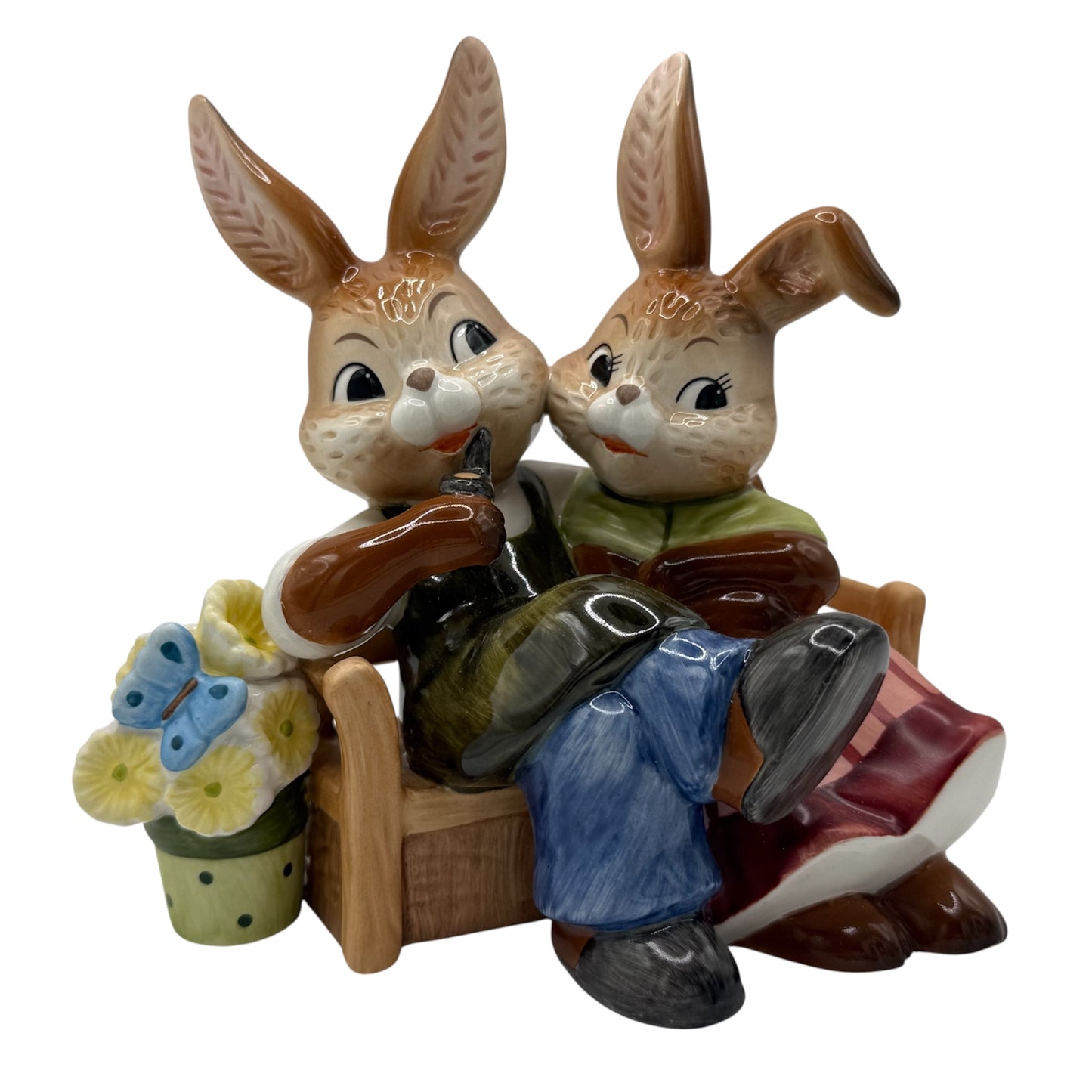 Goebel "Grandma & Grandpa on Bench" Easter Bunny Figure Porcelain 4.7" H (12cm)