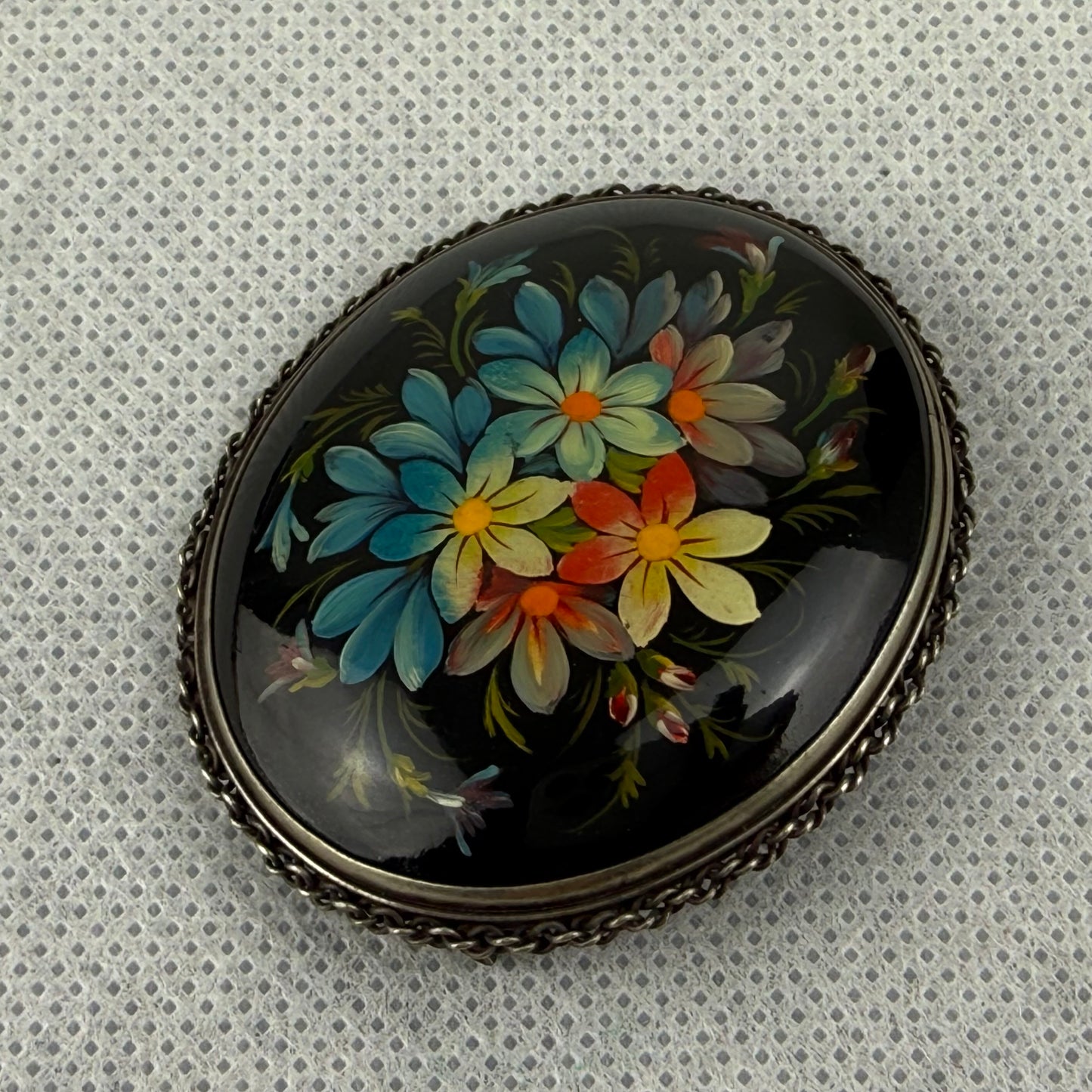 Vintage Hand Painted Floral Brooch Oval 5x4 cm Black Background Statement Pin Retro Jewelry