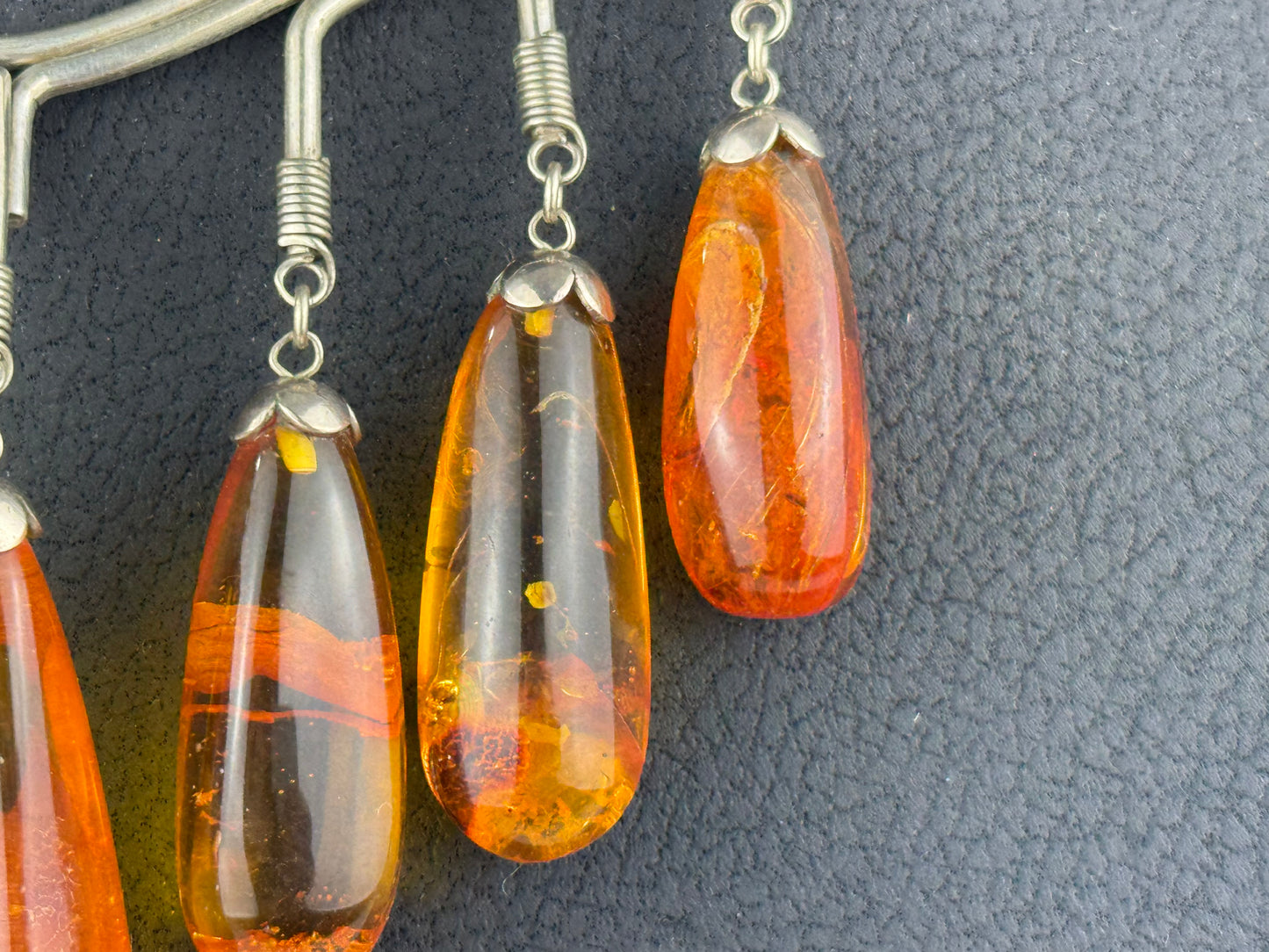 Vintage Baltic Amber Drop Necklace Silver Tone Modernist Design 38 cm 36.4 g