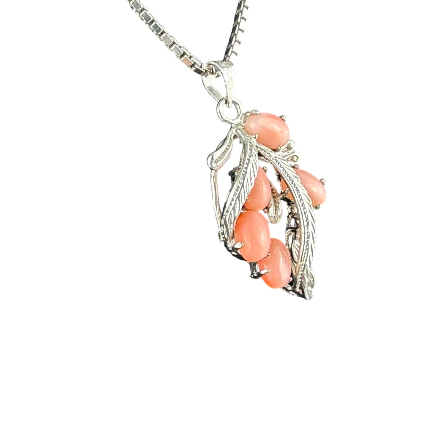 925 Sterling Silver Coral Pendant Necklace Vintage Leaf Design Pink Coral 50cm