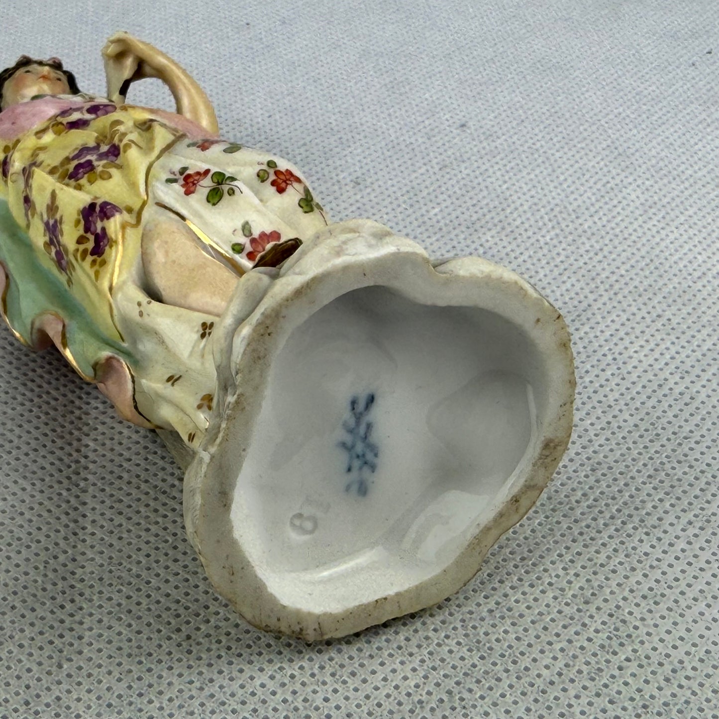 Vintage Richard Eckert Porcelain Figurine – Hand Painted Lady Figure – 12.5 cm – German Art Porcelain